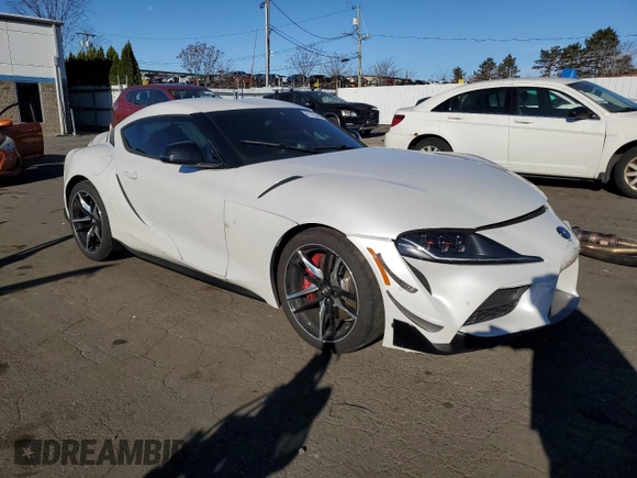 2021 Toyota Supra 3.0 с VIN WZ1DB0C02MW042827, выставлен на аукционе Copart как лот 81323404 с пробегом 35 466 миль миль и Списание • Salvage title. История ставок и продаж доступна на DreamBid. Изображение 4.