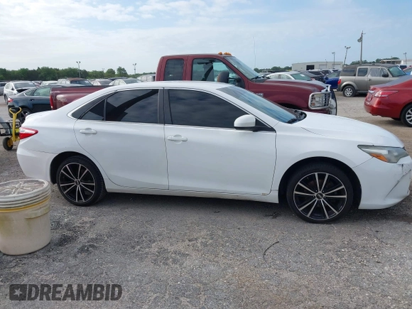 2017 Toyota Camry XLE with VIN 4T1BF1FK5HU344817, listed as a IAAI auction lot 42011843 with 196,326 mi miles. Bid and sale history available at carsss.com. Image 13.