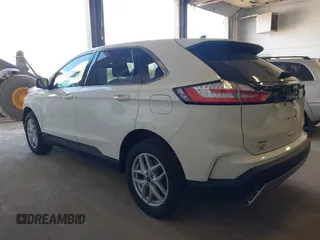 2021 Ford Edge SEL with VIN 2FMPK4J9XMBA38672, listed as a IAAI auction lot 41992994 with 31,834 mi miles. Bid and sale history available at carsss.com. Image 3.