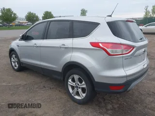 2014 Ford Escape SE z VIN 1FMCU9GX9EUC35713, wystawiony jako IAAI lot #42323161 z przebiegiem 169 393 mil mil oraz . Historia ofert i sprzedaży dostępna na DreamBid. Obrazek 3.