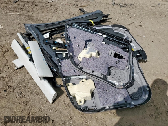 2019 Toyota Highlander Limited с VIN 5TDDZRFH7KS720789, выставлен на аукционе Copart как лот 62322695 с пробегом 51 095 миль миль и Списание • Salvage title. История ставок и продаж доступна на DreamBid. Изображение 13.