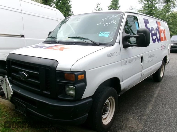 2010 Ford Econoline Cargo Commercial z VIN 1FTNE1EWXADA91640, wystawiony jako IAAI lot #42567163 z przebiegiem 203 011 mil mil oraz . Historia ofert i sprzedaży dostępna na DreamBid. Obrazek 10.