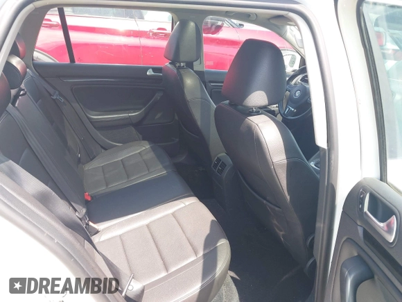 2014 Volkswagen Jetta TDI with VIN 3VWPL7AJ0EM611346, listed as a IAAI auction lot 42533049 with 131,929 mi miles and . Bid and sale history available at DreamBid. Image 8.