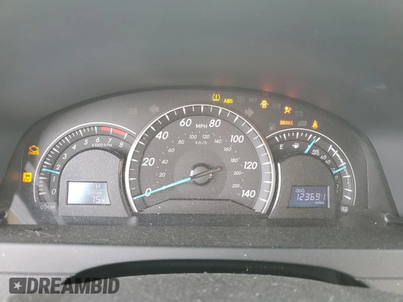 2014 Toyota Camry L with VIN 4T4BF1FK5ER437421, listed as a Copart auction lot 51816695 with 123,691 mi miles and Salvage Title. Bid and sale history available at DreamBid. Image 9.