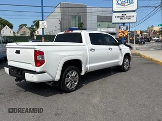 2016 Toyota Tundra Platinum z VIN 5TFGW5F12GX198415, wystawiony jako Copart lot #59492555 z przebiegiem 28 731 mil mil oraz Czysty tytuł • Clean title. Historia ofert i sprzedaży dostępna na DreamBid. Obrazek 4.