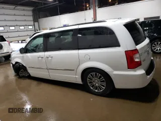 2014 Chrysler Town & Country Touring L z VIN 2C4RC1CG9ER367263, wystawiony jako Copart lot #60829585 z przebiegiem 97 320 mil mil oraz Czysty tytuł • Clean title. Historia ofert i sprzedaży dostępna na DreamBid. Obrazek 2.