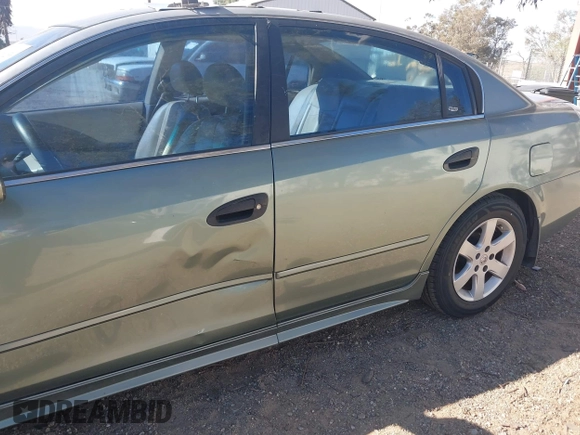 2003 Nissan Altima S with VIN 1N4AL11E63C232154, listed as a IAAI auction lot 41651258 with 235,455 mi miles. Bid and sale history available at carsss.com. Image 6.