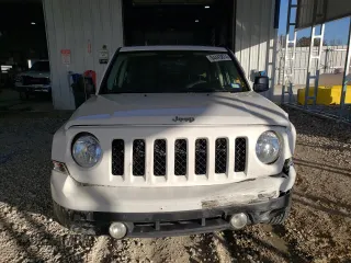2015 Jeep Patriot Sport with VIN 1C4NJPBA4FD209051, listed as a Copart auction lot 84443874 with 131,962 mi miles and Salvage Title. Bid and sale history available at carsss.com. Image 5.