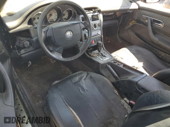 1999 Mercedes-Benz SLK-Class with VIN WDBKK47F8XF124253, listed as a Copart auction lot 70414014 with 0 mi miles and Salvage Title. Bid and sale history available at carsss.com. Image 8.