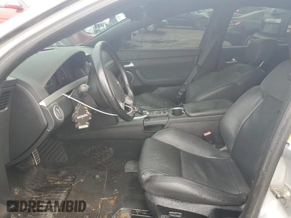 2009 Pontiac G8 GT z VIN 6G2EC57Y89L201198, wystawiony jako Copart lot #54964735 z przebiegiem 130 139 mil mil oraz Szkoda całkowita • Salvage title. Historia ofert i sprzedaży dostępna na DreamBid. Obrazek 7.