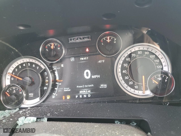 2018 Ram 2500 Laramie with VIN 3C6UR5FJ3JG427584, listed as a Copart auction lot 46673455 with 25,436 mi miles and Non Repairable. Bid and sale history available at carsss.com. Image 9.