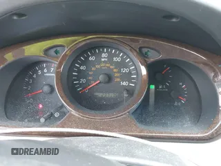 2003 Toyota Highlander z VIN JTEGF21A430113160, wystawiony jako IAAI lot #42224456 z przebiegiem 237 175 mil mil oraz . Historia ofert i sprzedaży dostępna na DreamBid. Obrazek 16.