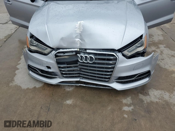2015 Audi S3 Premium Plus z VIN WAUBFGFF9F1140513, wystawiony jako Copart lot #44962985 z przebiegiem 123 410 mil mil oraz Szkoda całkowita • Salvage title. Historia ofert i sprzedaży dostępna na DreamBid. Obrazek 13.