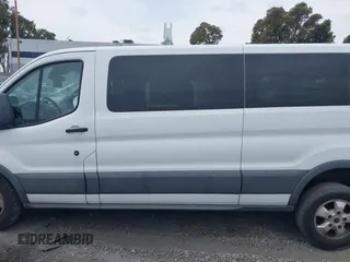 2017 Ford Transit XL z VIN 1FBZX2YM1HKA98823, wystawiony jako IAAI lot #42066291 z przebiegiem 100 011 mil mil oraz . Historia ofert i sprzedaży dostępna na DreamBid. Obrazek 15.
