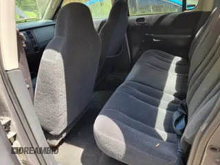 2004 Dodge Dakota Sport с VIN 1D7HG38K74S685426, выставлен на аукционе IAAI как лот 42567316 с пробегом 187 325 миль миль и . История ставок и продаж доступна на DreamBid. Изображение 8.