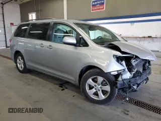2015 Toyota Sienna LE AAS с VIN 5TDKK3DC1FS571821, выставлен на аукционе Copart как лот 57348545 с пробегом 120 014 миль миль и Списание • Salvage title. История ставок и продаж доступна на DreamBid. Изображение 4.