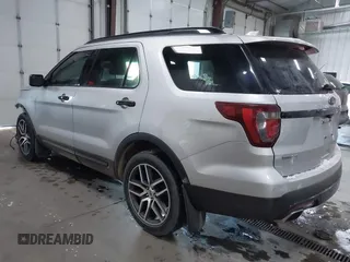 2017 Ford Explorer Sport z VIN 1FM5K8GT6HGA99307, wystawiony jako IAAI lot #41531536 z przebiegiem 128 911 mil mil oraz . Historia ofert i sprzedaży dostępna na DreamBid. Obrazek 3.
