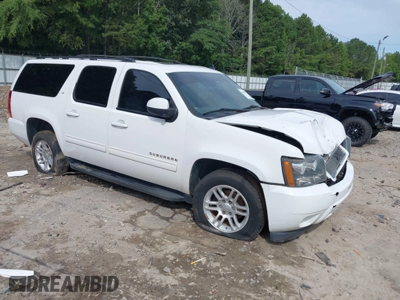2014 Chevrolet Suburban LT with VIN 1GNSCJE08ER185472, listed as a IAAI auction lot 39849223 with 198,853 mi miles. Bid and sale history available at carsss.com. Image 1.