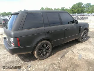 2007 Land Rover Range Rover HSE with VIN SALMF15447A255250, listed as a IAAI auction lot 42112214 with 126,189 mi miles. Bid and sale history available at carsss.com. Image 4.