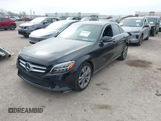 2019 Mercedes-Benz C 300 with VIN 55SWF8DB5KU311624, listed as a IAAI auction lot 41913152 with 75,656 mi miles and . Bid and sale history available at DreamBid. Image 2.