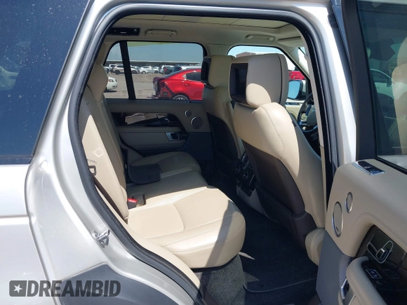 2019 Land Rover Range Rover with VIN SALGS2RE9KA520688, listed as a IAAI auction lot 41941073 with 59,782 mi miles and . Bid and sale history available at DreamBid. Image 8.