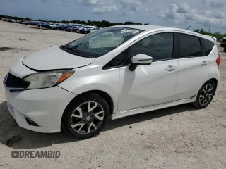 2015 Nissan Note SR z VIN 3N1CE2CP3FL399892, wystawiony jako Copart lot #72311024 z przebiegiem 80 234 mil mil oraz Szkoda całkowita • Salvage title. Historia ofert i sprzedaży dostępna na DreamBid. Obrazek 1.