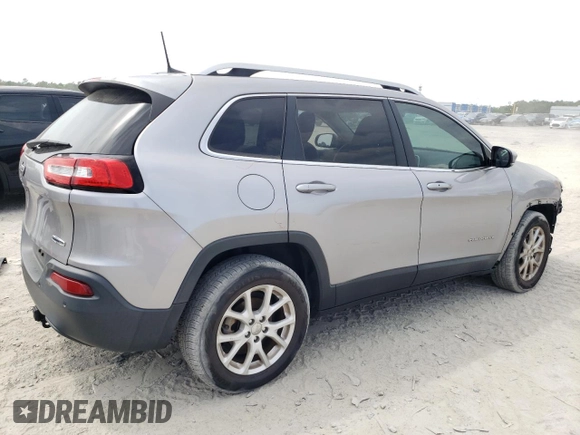 2018 Jeep Cherokee Latitude Plus with VIN 1C4PJLLB1JD531485, listed as a Copart auction lot 53852045 with 114,888 mi miles and Salvage title. Bid and sale history available at DreamBid. Image 3.