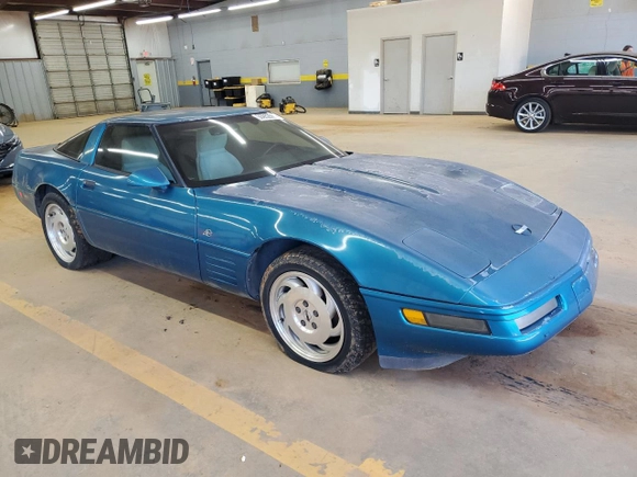 1993 Chevrolet Corvette with VIN 1G1YY23P8P5104791, listed as a Copart auction lot 55952665 with Not provided miles and Salvage title. Bid and sale history available at DreamBid. Image 4.