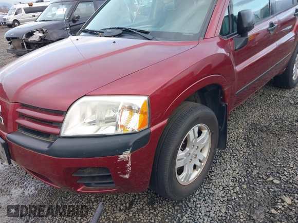 2005 Mitsubishi Endeavor LS with VIN 4A4MN21S15E067384, listed as a IAAI auction lot 41623082 with 108,843 mi miles. Bid and sale history available at carsss.com. Image 6.