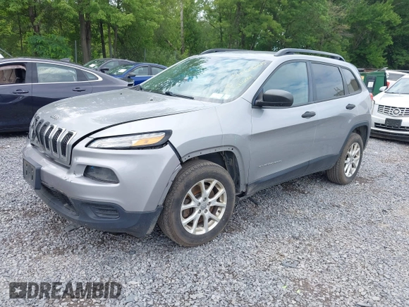 2016 Jeep Cherokee Altitude z VIN 1C4PJMAS0GW251840, wystawiony jako IAAI lot #42636245 z przebiegiem 216 061 mil mil oraz . Historia ofert i sprzedaży dostępna na DreamBid. Obrazek 18.