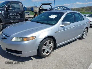 2004 Acura TL with VIN 19UUA66254A008302, listed as a IAAI auction lot 41997802 with 208,612 mi miles. Bid and sale history available at carsss.com. Image 2.