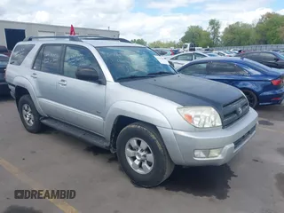 2004 Toyota 4Runner SR5 z VIN JTEZU14R640019163, wystawiony jako IAAI lot #42131568 z przebiegiem 235 621 mil mil oraz . Historia ofert i sprzedaży dostępna na DreamBid. Obrazek 1.