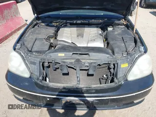 2004 Lexus LS 430 with VIN JTHBN36F640164848, listed as a IAAI auction lot 42082376 with 229,687 mi miles and . Bid and sale history available at DreamBid. Image 10.