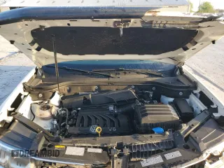 2018 Volkswagen Atlas SEL with VIN 1V2MR2CA2JC526426, listed as a Copart auction lot 48944265 with 102,938 mi miles and Salvage title. Bid and sale history available at DreamBid. Image 13.