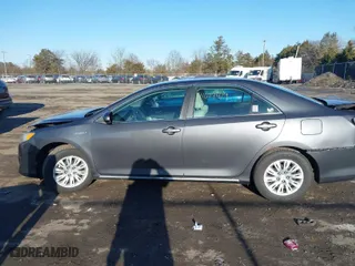 2012 Toyota Camry Hybrid XLE with VIN 4T1BD1FK6CU033718, listed as a IAAI auction lot 41627419 with 158,777 mi miles. Bid and sale history available at carsss.com. Image 14.