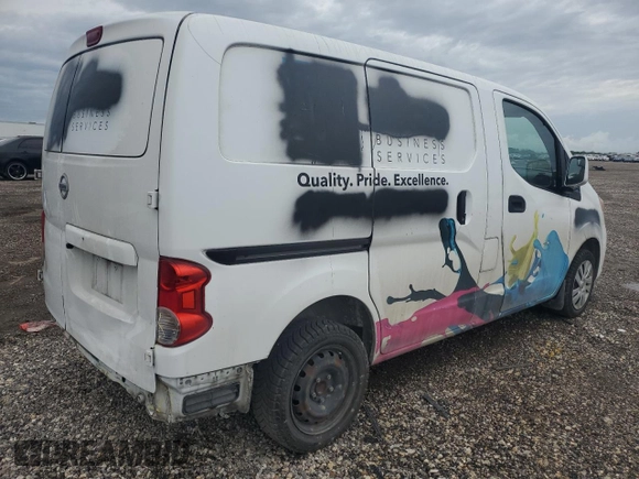 2017 Nissan NV200 SV z VIN 3N6CM0KN6HK694513, wystawiony jako Copart lot #50813445 z przebiegiem 183 545 mil mil oraz Szkoda całkowita • Salvage title. Historia ofert i sprzedaży dostępna na DreamBid. Obrazek 3.