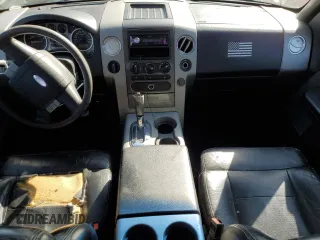 2004 Ford F-150 XLT with VIN 1FTPW145X4KB56386, listed as a Copart auction lot 50663805 with 276,600 mi miles and Clean Title. Bid and sale history available at carsss.com. Image 8.