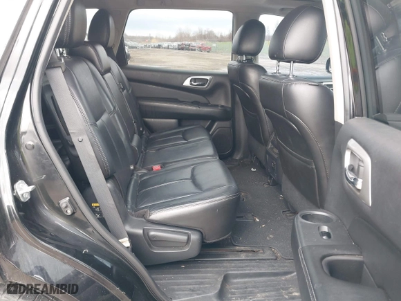 2014 Nissan Pathfinder S with VIN 5N1AR2MM5EC680563, listed as a IAAI auction lot 42020044 with 143,574 mi miles. Bid and sale history available at carsss.com. Image 8.