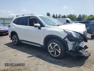 2023 Subaru Forester Touring z VIN JF2SKARC5PH522318, wystawiony jako Copart lot #63442695 z przebiegiem 12 038 mil mil oraz Szkoda całkowita • Salvage title. Historia ofert i sprzedaży dostępna na DreamBid. Obrazek 4.