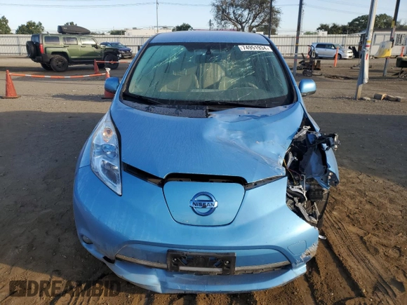 2011 Nissan LEAF SL-e with VIN JN1AZ0CP3BT000582, listed as a Copart auction lot 74951934 with 110,014 mi miles and Clean Title. Bid and sale history available at carsss.com. Image 5.