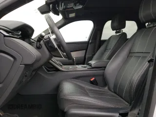 2019 Land Rover Range Rover Velar R-Dynamic SE with VIN SALYL2FV1KA206751, listed as a Copart auction lot 45920033 with 40,390 mi miles. Bid and sale history available at carsss.com. Image 7.