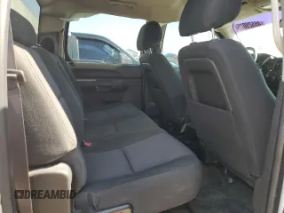 2013 Chevrolet Silverado 1500 LT with VIN 3GCPKSEAXDG291842, listed as a Copart auction lot 46525025 with 180,431 mi miles and Non Repairable. Bid and sale history available at DreamBid. Image 10.