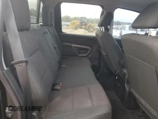 2015 Nissan Titan SV z VIN 1N6BA0EC0FN503240, wystawiony jako Copart lot #72539284 z przebiegiem 149 416 mil mil oraz Szkoda całkowita • Salvage title. Historia ofert i sprzedaży dostępna na DreamBid. Obrazek 10.