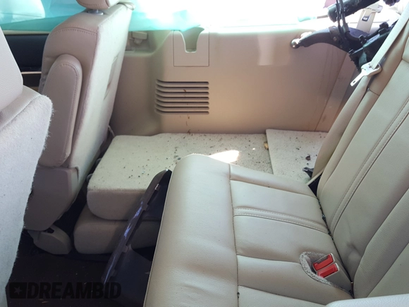 2016 Lincoln Navigator Reserve with VIN 5LMJJ2LT2GEL04567, listed as a Copart auction lot 37650040 with Not provided miles and Salvage title. Bid and sale history available at DreamBid. Image 6.