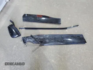 2024 Toyota RAV4 XSE с VIN JTMEB3FVXRD190397, выставлен на аукционе Copart как лот 59060505 с пробегом 14 196 миль миль и Списание • Salvage title. История ставок и продаж доступна на DreamBid. Изображение 13.