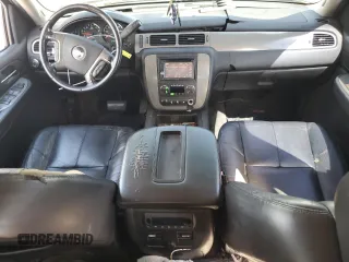 2008 Chevrolet Avalanche LTZ with VIN 3GNEC12068G182396, listed as a Copart auction lot 67563464 with 122,927 mi miles and Salvage Title. Bid and sale history available at carsss.com. Image 8.
