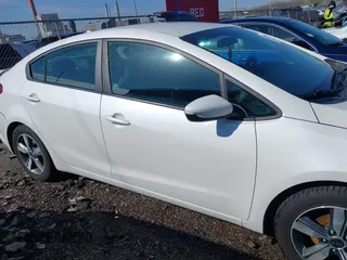 2018 Kia Forte LX with VIN 3KPFL4A7XJE172243, listed as a IAAI auction lot 41957937 with 105,221 mi miles. Bid and sale history available at carsss.com. Image 13.