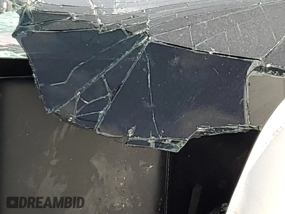 2022 Tesla Model Y Long Range z VIN 7SAYGDEE8NF447410, wystawiony jako Copart lot #54860765 z przebiegiem Nie podano mil oraz Szkody całkowita. Historia ofert i sprzedaży dostępna na DreamBid. Obrazek 9.