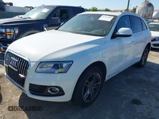 2014 Audi Q5 Premium Plus z VIN WA1CMAFP0EA067186, wystawiony jako IAAI lot #42341367 z przebiegiem 109 463 mil mil oraz . Historia ofert i sprzedaży dostępna na DreamBid. Obrazek 2.