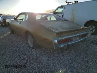 1974 Dodge Charger z VIN WH23G4G119455, wystawiony jako Copart lot #57183165 z przebiegiem 79 597 mil mil oraz Szkoda całkowita • Salvage title. Historia ofert i sprzedaży dostępna na DreamBid. Obrazek 2.